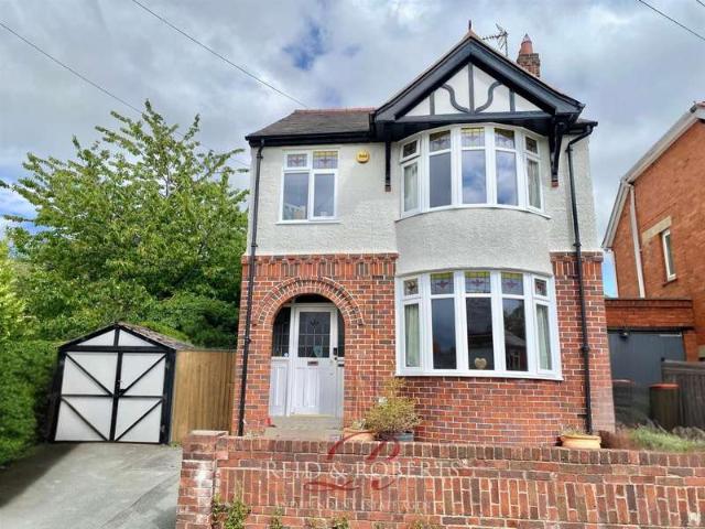 3 Bedroom Detached House