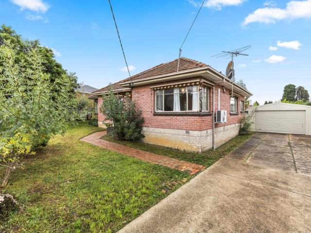 3 Bedroom House Coburg North VIC 102751516