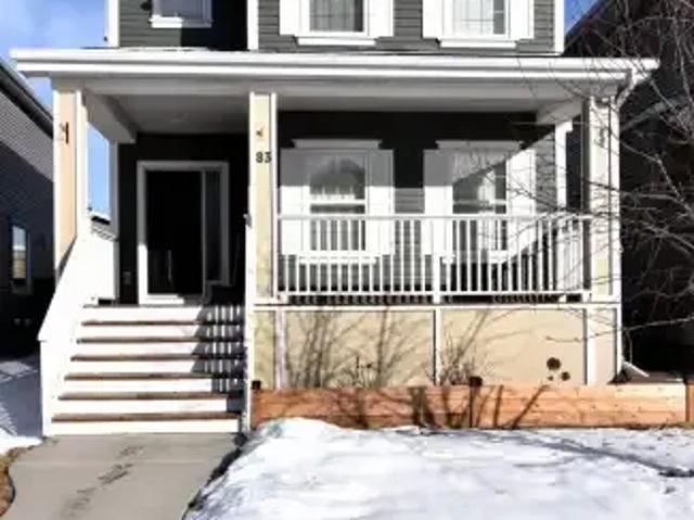 3 Bedroom House Cochrane AB 105337566