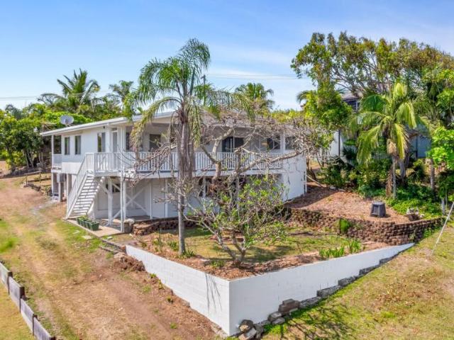 3 Bedroom House Cooee Bay QLD 105605829