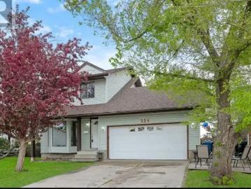 3 Bedroom House Calgary AB 103410779