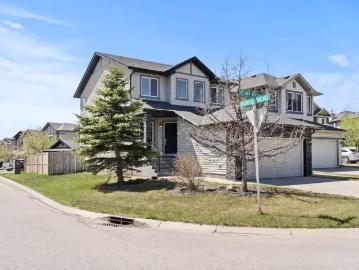 3 Bedroom House Calgary AB 103355002