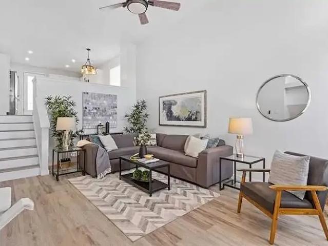 3 Bedroom House Calgary AB 104470738