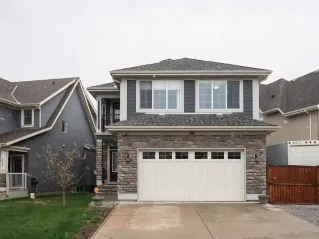 3 Bedroom House Calgary AB 104940115