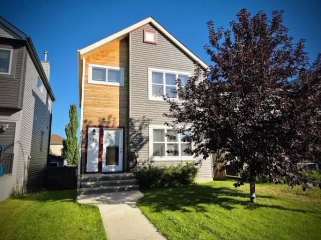 3 Bedroom House Calgary AB 104972804