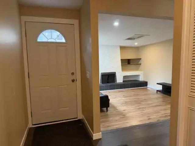 3 Bedroom House Calgary AB 105435168