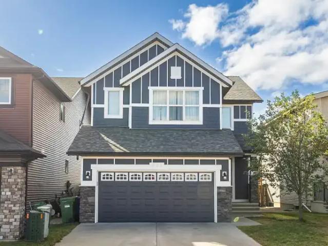3 Bedroom House Calgary AB 105135536