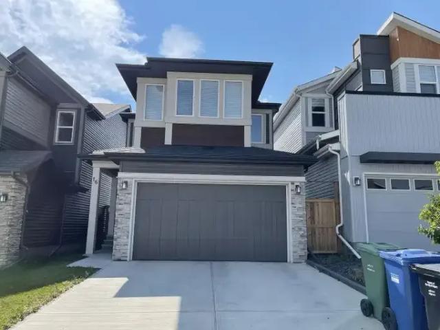 3 Bedroom House Calgary AB 105185895