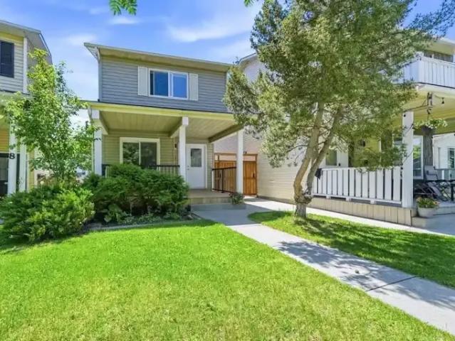 3 Bedroom House Calgary AB 105378607