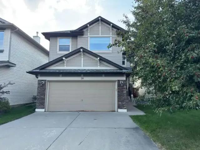 3 Bedroom House Calgary AB 105378206