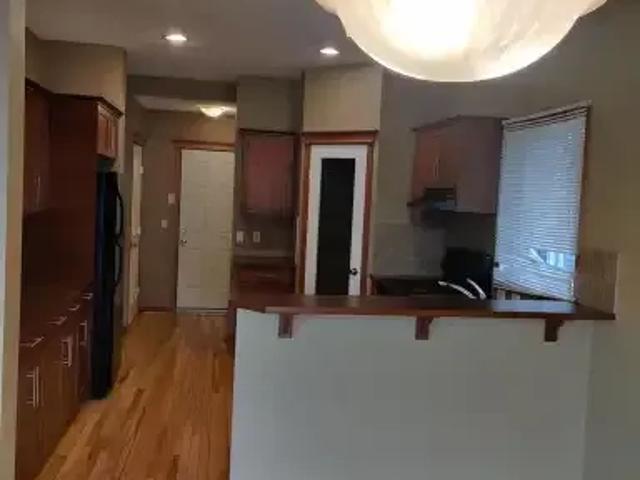 3 Bedroom House Calgary AB LS104991451