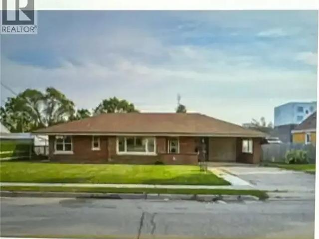3 Bedroom House Cambridge ON 104598456