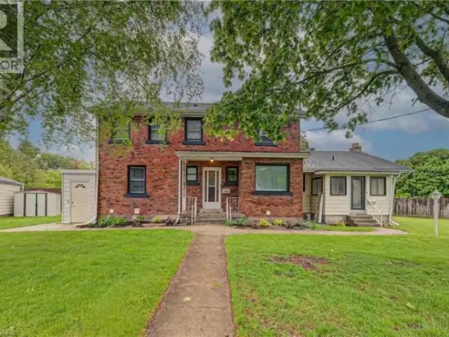 3 Bedroom House Cambridge ON 104506908