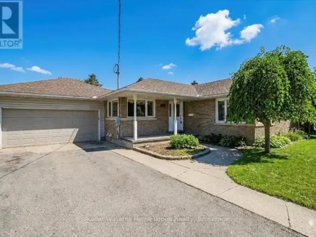 3 Bedroom House Cambridge ON 104824670