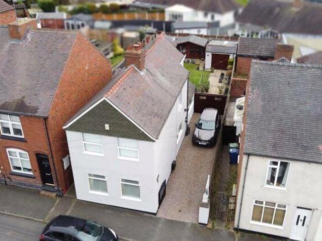 3 Bedroom House Cannock Staffordshire 100988004