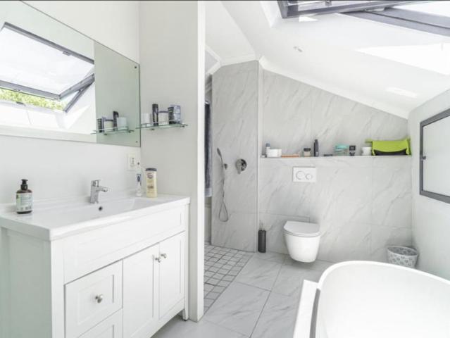 3 Bedroom House Cape Town Cape Town 99387295