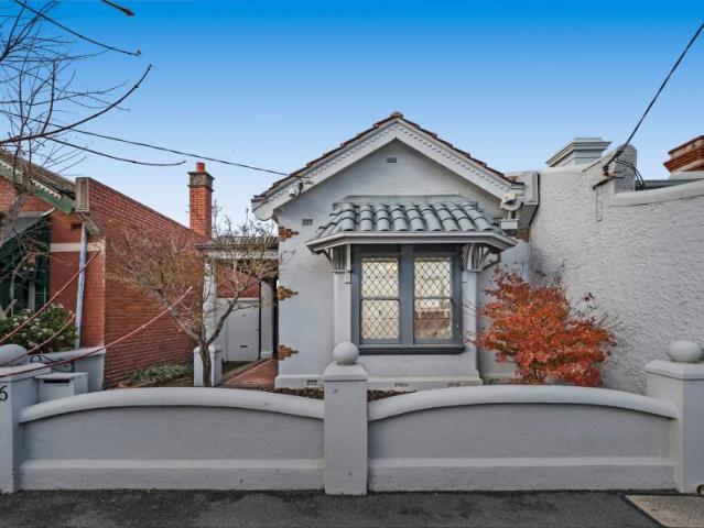 3 Bedroom House Carlton North VIC 103403383