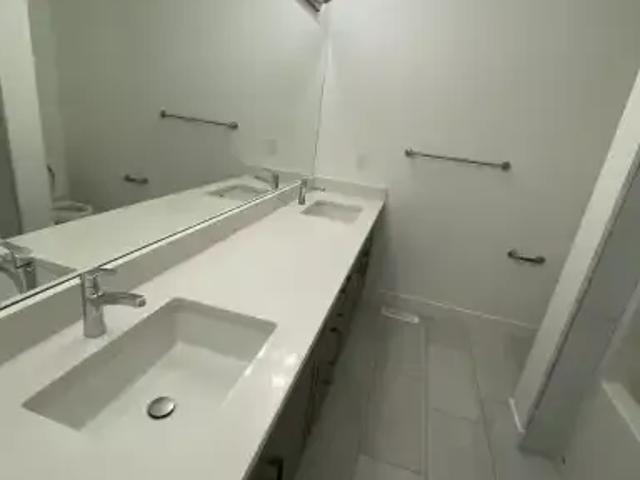 3 Bedroom House Chestermere AB 105543630