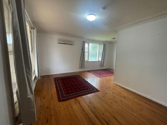 3 Bedroom House Close to CBD