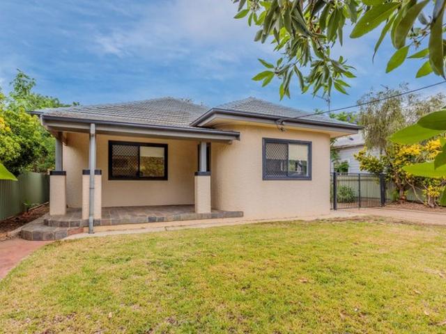 3 bedroom house close to the CBD