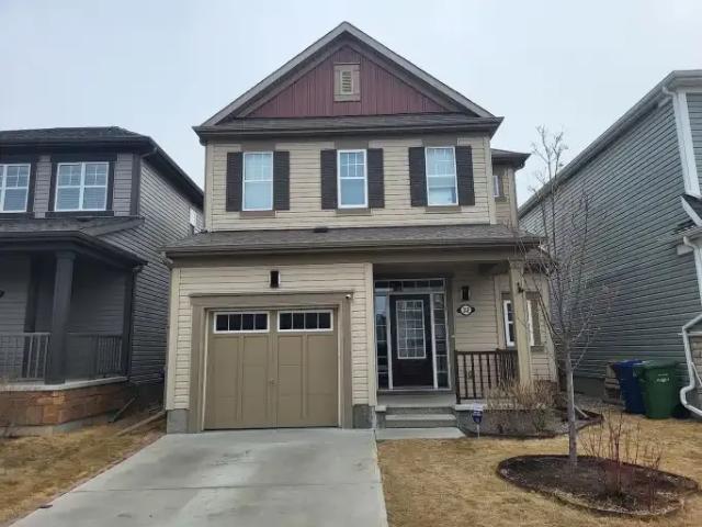 3 Bedroom House Airdrie AB 105543389
