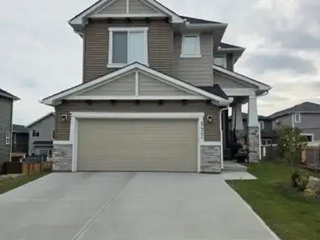 3 Bedroom House Airdrie AB 105933863
