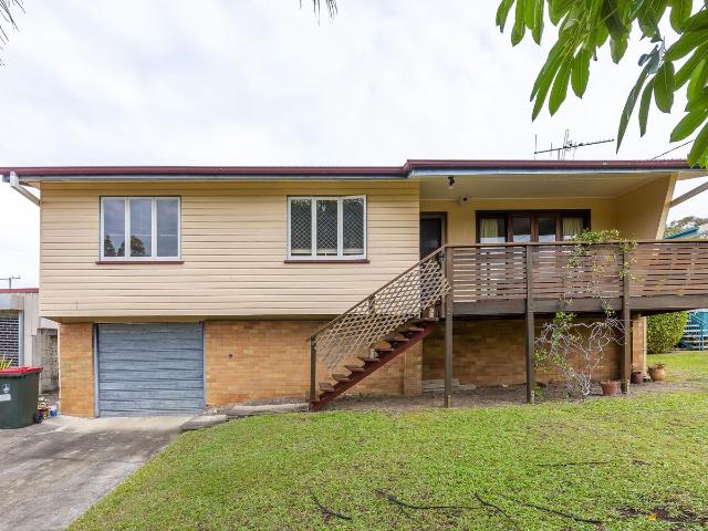3 bedroom house at Sunnybank Hills