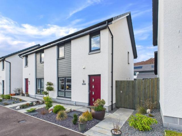 3 Bedroom House Aviemore Aviemore 97002480