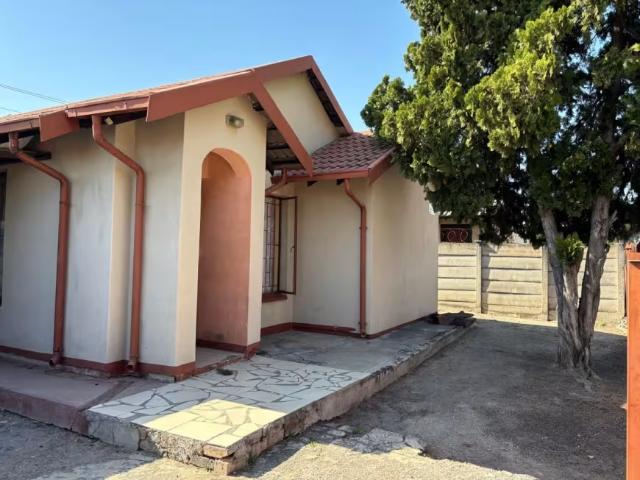 3 Bedroom House Boitekong Boitekong 105764377