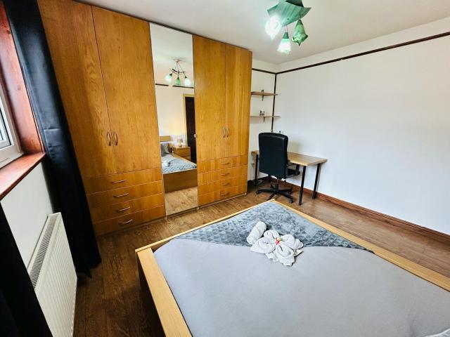3 Bedroom House Bristol Bristol 84385833