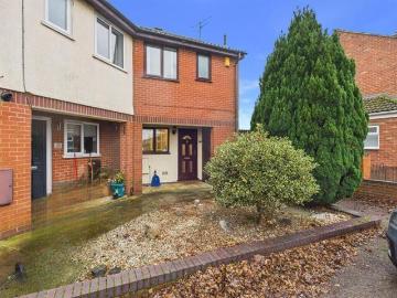 3 Bedroom House Broughton Hampshire 100953769