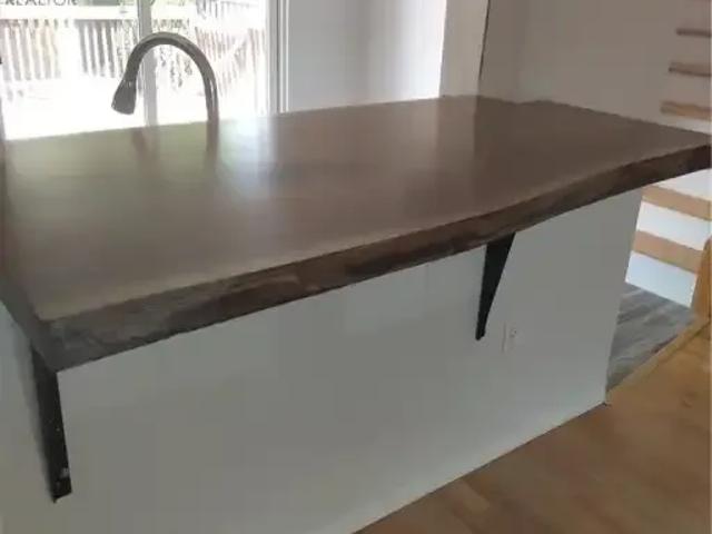 3 Bedroom House Guelph ON 102578777