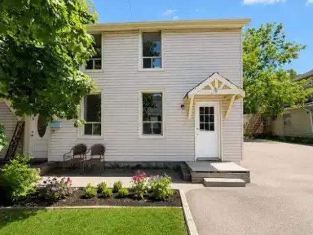 3 Bedroom House Guelph ON 103179172