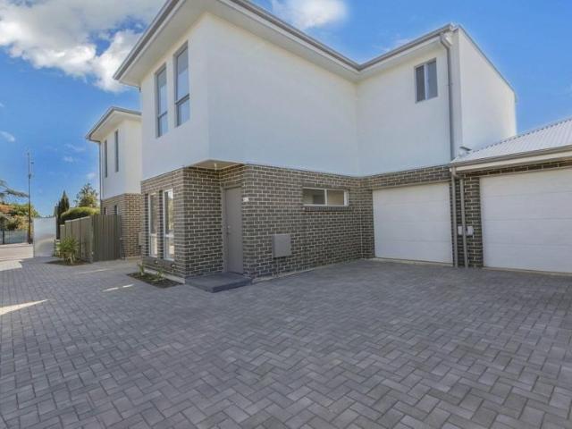 3 Bedroom House Dover Gardens, 105584727