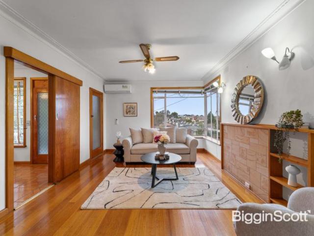 3 Bedroom House Doncaster VIC 101583605