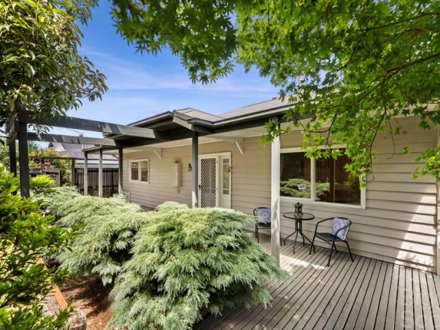 3 Bedroom House Daylesford VIC 101583241