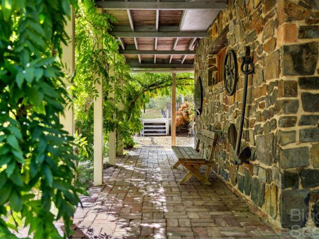 3 Bedroom House Daylesford VIC 101611845