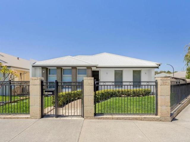 3 Bedroom House Dalyellup WA 105942947