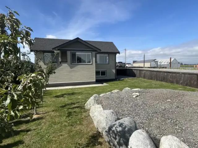 3 Bedroom House Delta BC 105991633