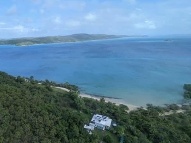 3 Bedroom House Entrance Island QLD 104955530