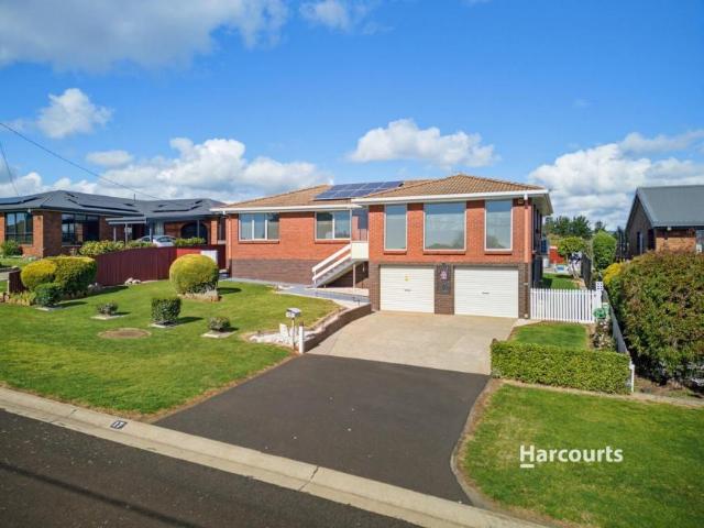3 Bedroom House East Devonport TAS 106015965