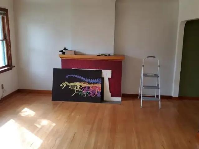 3 Bedroom House Edmonton AB 104180342