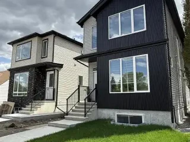 3 Bedroom House Edmonton AB 104401195