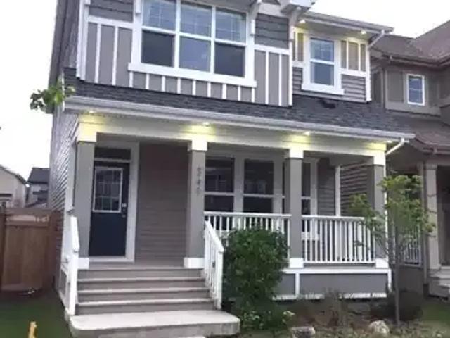 3 Bedroom House Edmonton AB 104876719