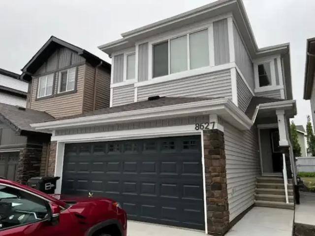 3 Bedroom House Edmonton AB 104985746