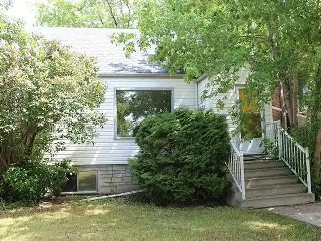 3 Bedroom House Edmonton AB 105047780