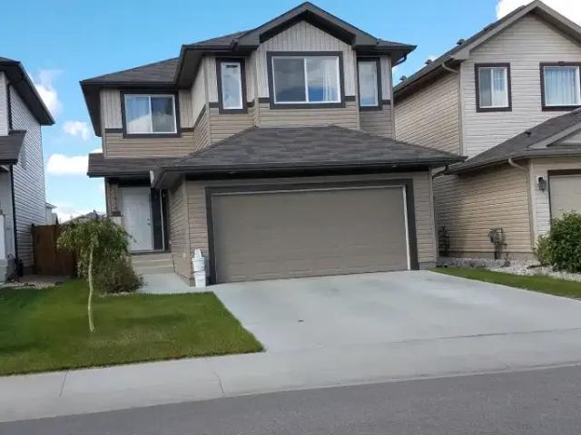 3 Bedroom House Edmonton AB 105100807