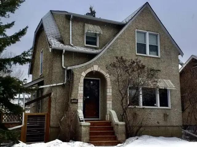 3 Bedroom House Edmonton AB 105118850