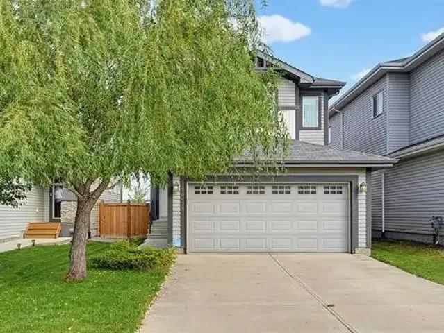 3 Bedroom House Edmonton AB 105135616