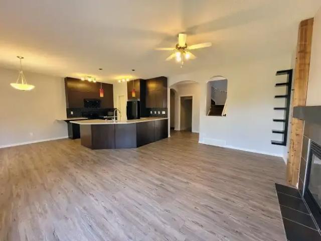 3 Bedroom House Edmonton AB 105150775